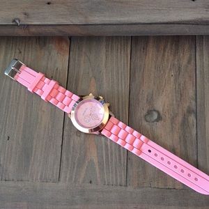New, Geneva pink and rose gold watch